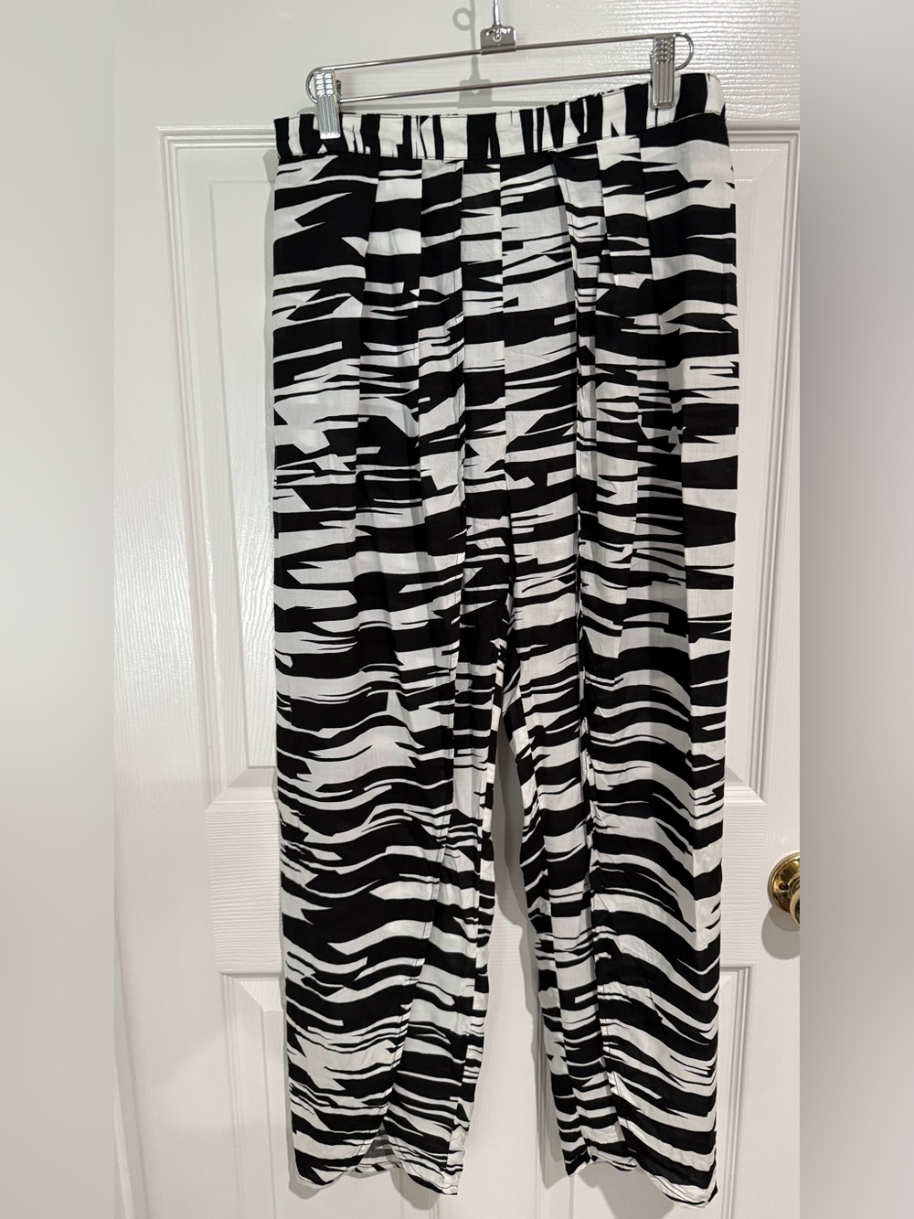 Seafolly Black and White Zebra-Print Swim Coverup Pants